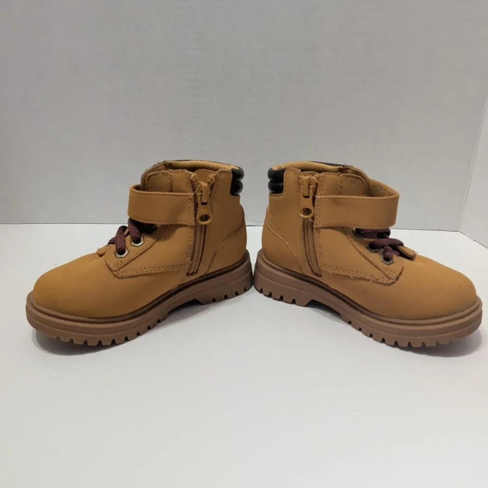Cat & Jack tan & brown kids boots